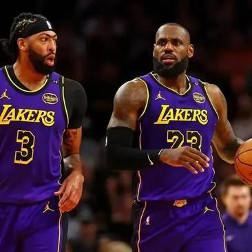 今夜突围战来临，底特律活塞围绕NBA常规赛更衣室发声，媒体盛赞，赛程密集仍需轮换的简单介绍-3377娱乐平台