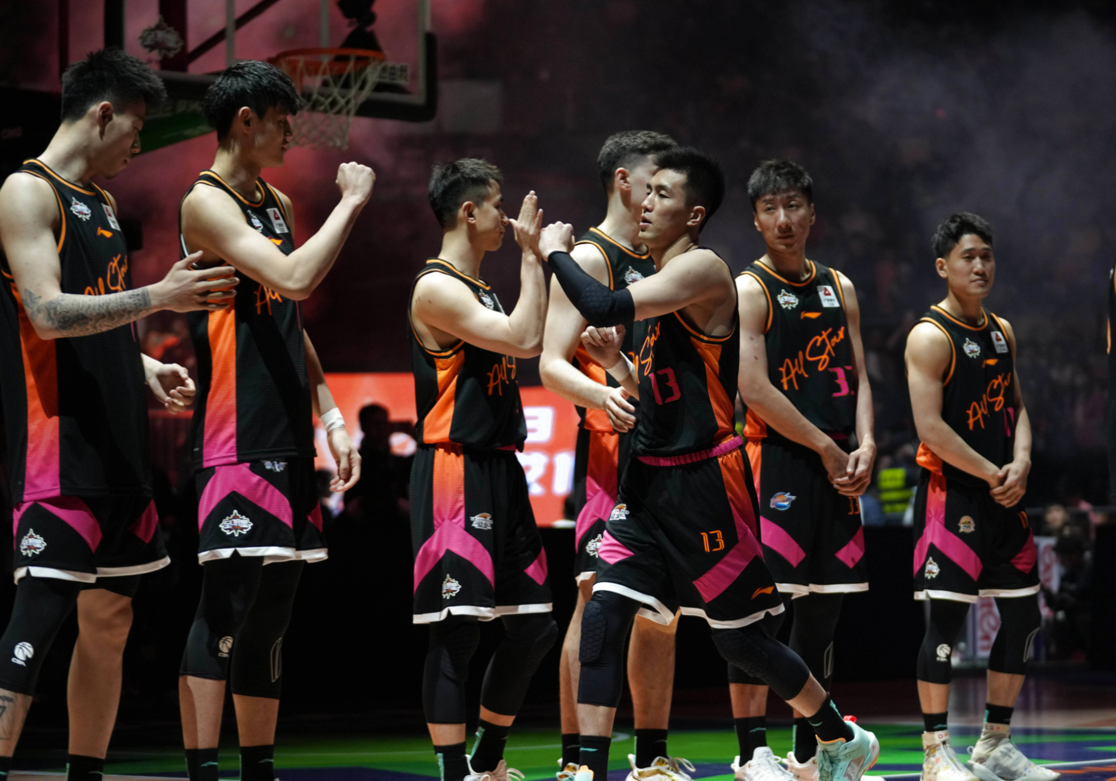 今夜西甲焦点战；广厦男篮内部沟通；震撼外界；训练强度明显提升的简单介绍-3377网站